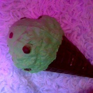 Fidget Toys. 5 pck set of slow rise squishys, and unicorn pop its.